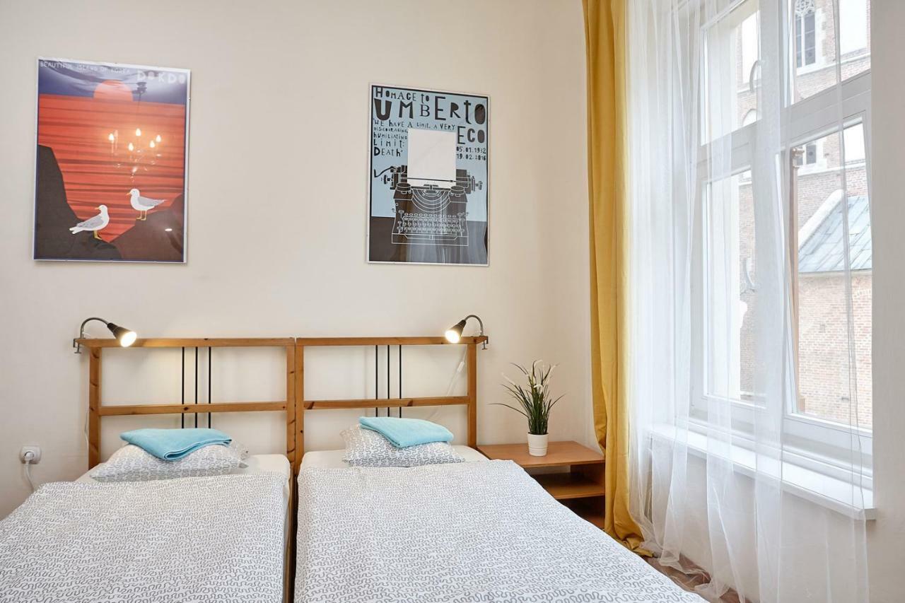 Plac Mariacki 8 Lägenhet Krasków Exteriör bild